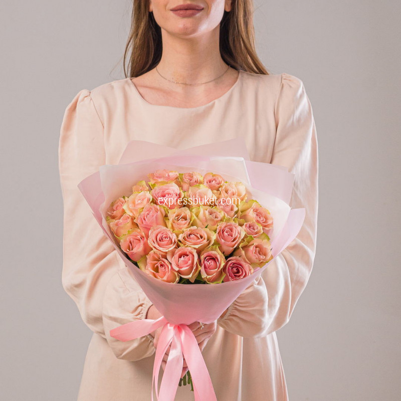 Розовый стиль 25 роз