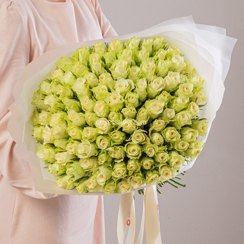 Букет из 101 белой розы 40 см