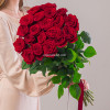 Букет из 25 красных роз 70см 