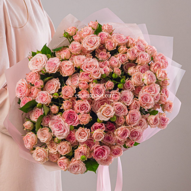 35 кустовых роз