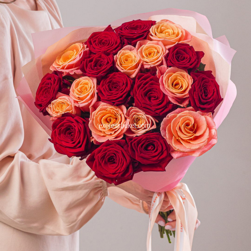 Микс роз персиковые+красные 21шт