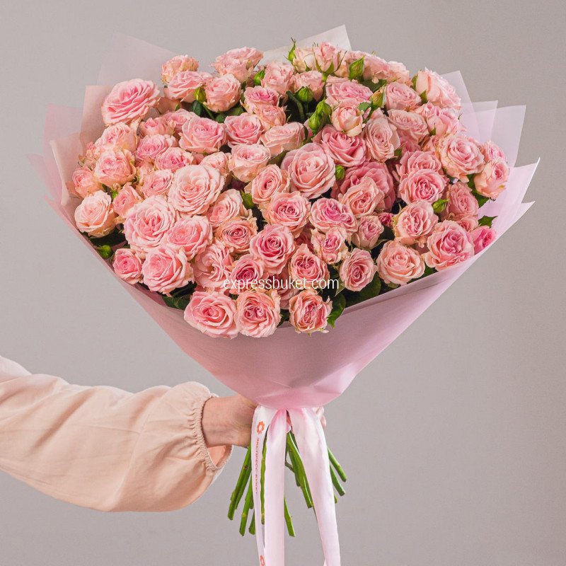 25 кустовых роз