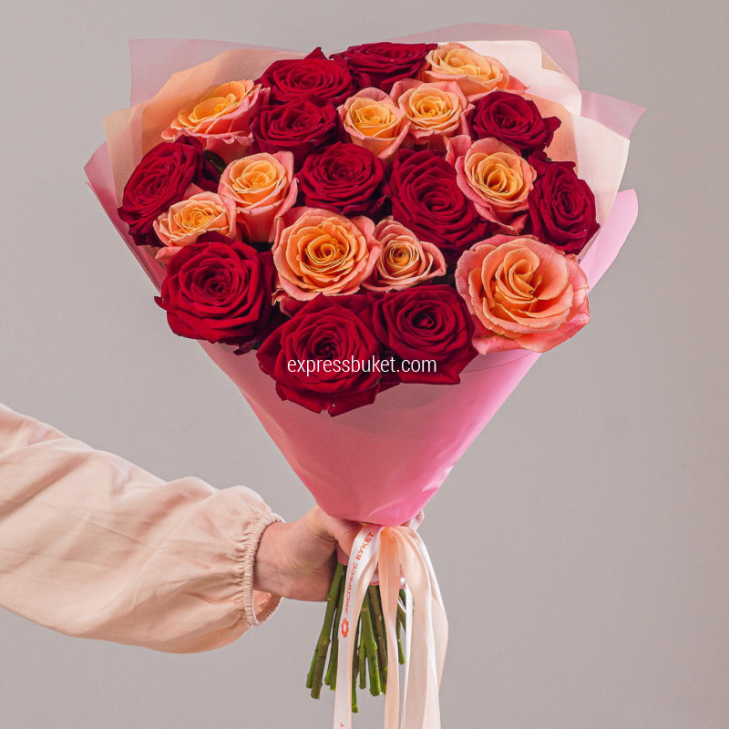 Микс роз персиковые+красные 21шт