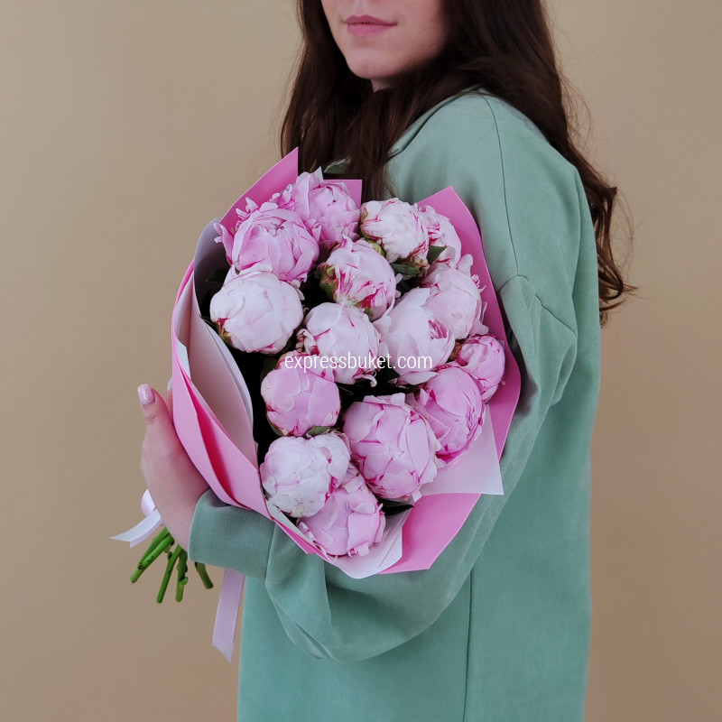 Розовые пионы 15 шт